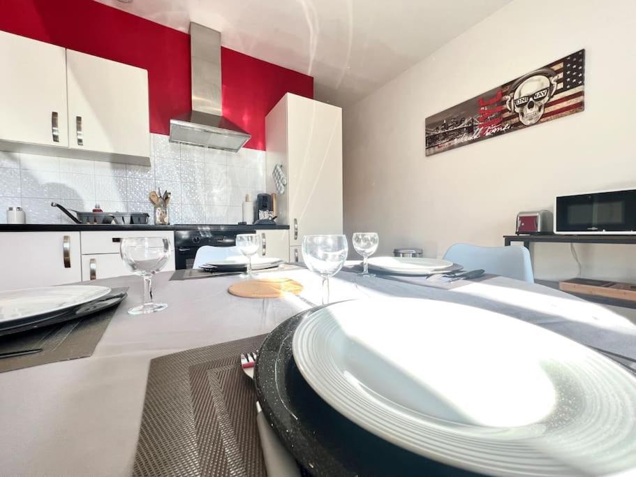 Le Calypso, Superbe T3+parking Proche Du Centre Poitiers
